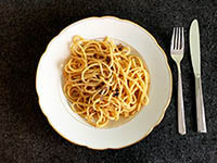 Pasta with breadcrumbs and anchovies_e