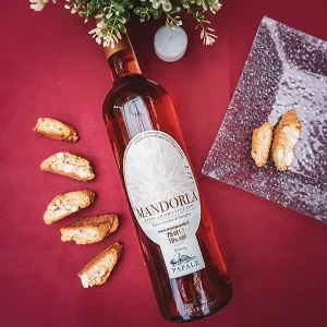 Almond-flavoured Liqueur Wine Tenuta Papale
