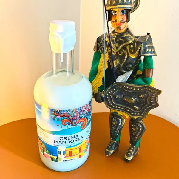 Almond Liqueur Magiantosa